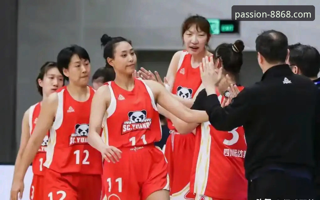 揭秘中国女篮逆转关键：战术变阵与球星觉醒背后的观赛新体验